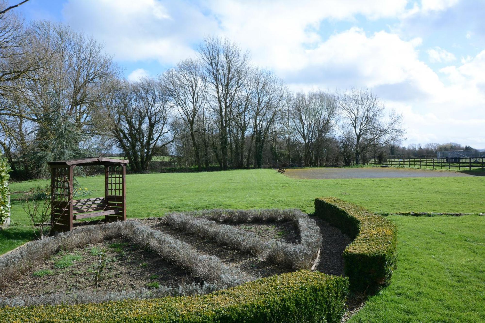 The Old School Bed & Breakfast Bicester Eksteriør bilde
